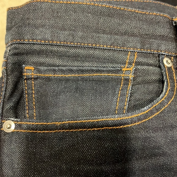 UNIQLO DARK DENIM 38/34 - Picture 6 of 8